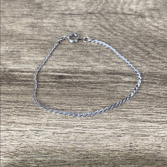 Bracelet - Picture 3 of 3